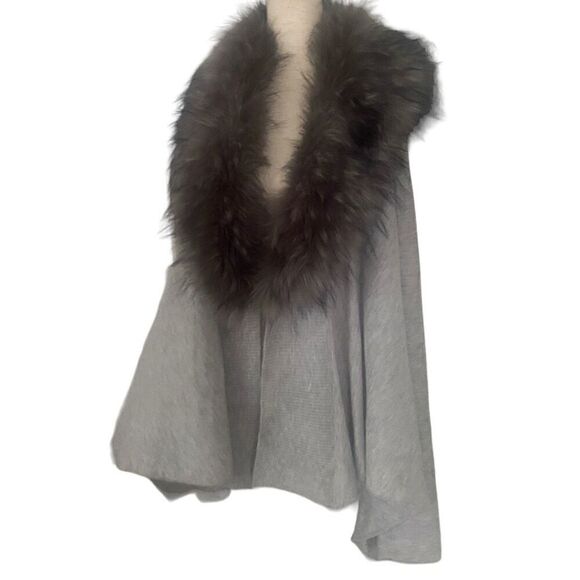 Heartloom Large Open Front Cardigan With Removable Fur Option Viscose Blend - Picture 2 of 8